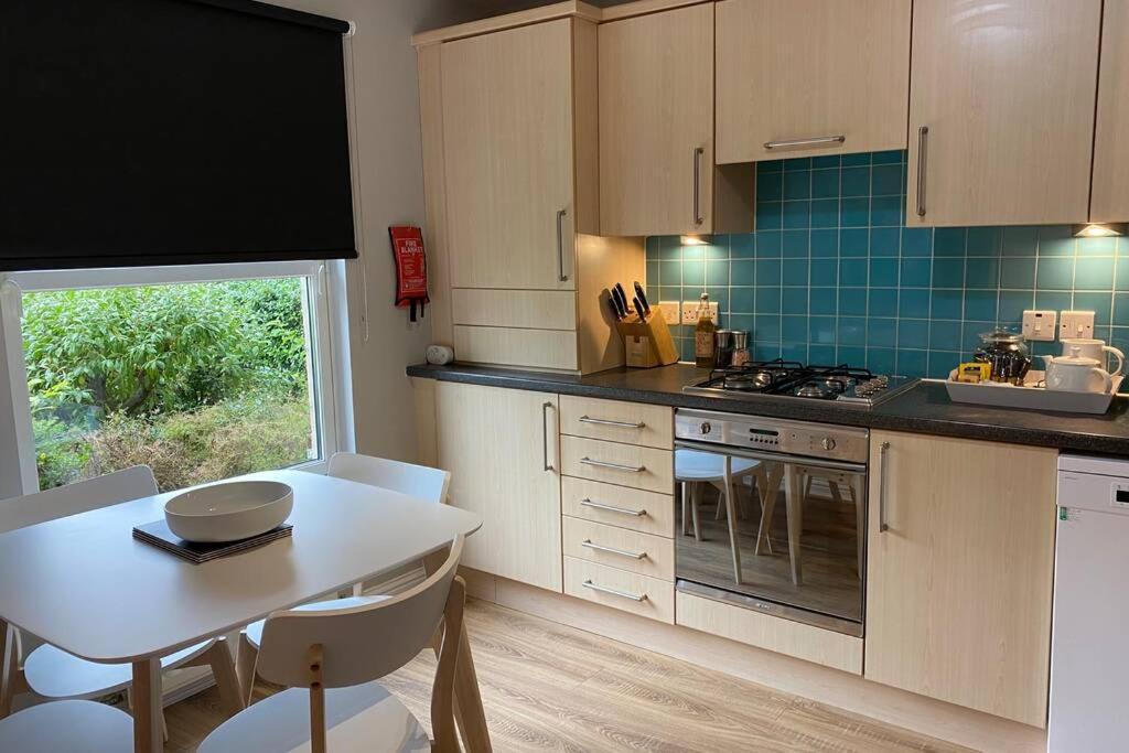 Peter Pan Apartment In The Heart Of Inverness Dalneigh Экстерьер фото